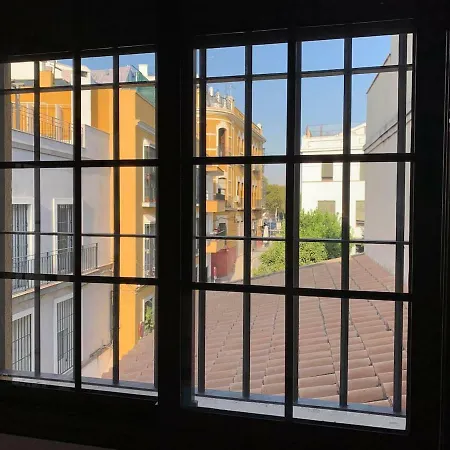 Luz Y Tranquilidad En El Casco Historico - Parking Gratis Apartment Seville Exterior photo