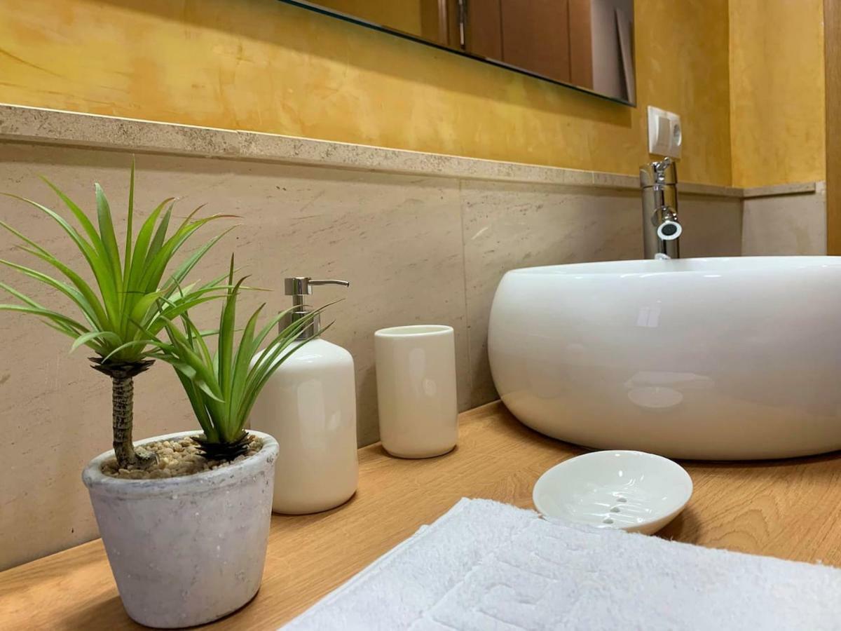 Luz Y Tranquilidad En El Casco Historico - Parking Gratis Appartement Séville